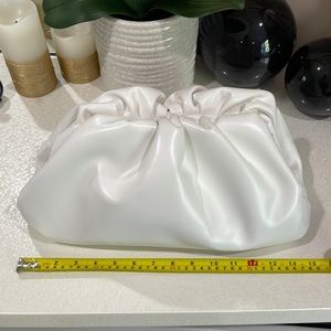 Cloud bag